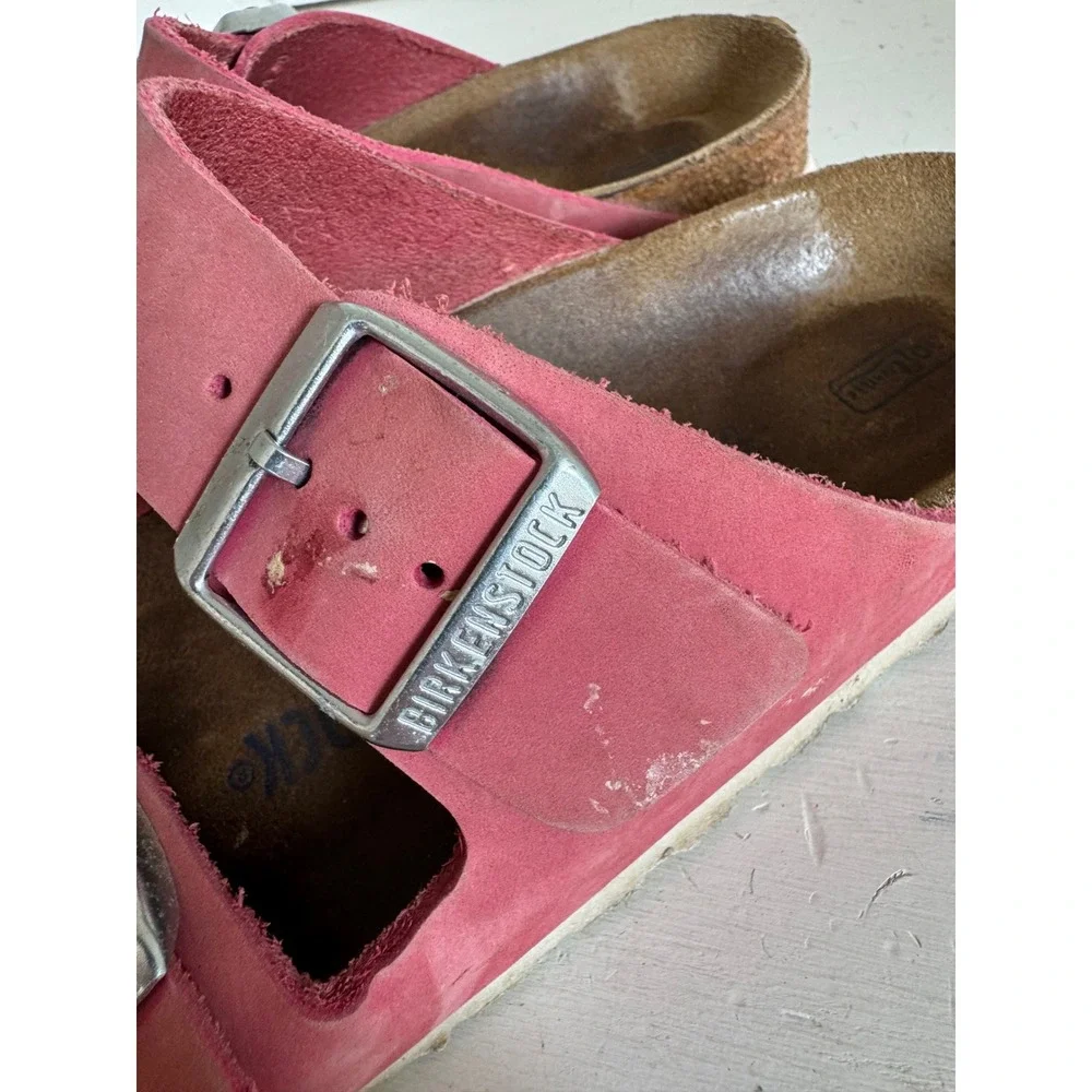 Birkenstock pink Arizona sandals size 38‎ (women's US 7-7.5)